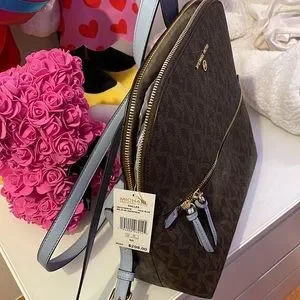 MICHAEL Michael Kors | Bags | Brand New Baby Blue And Brown  display picture 2